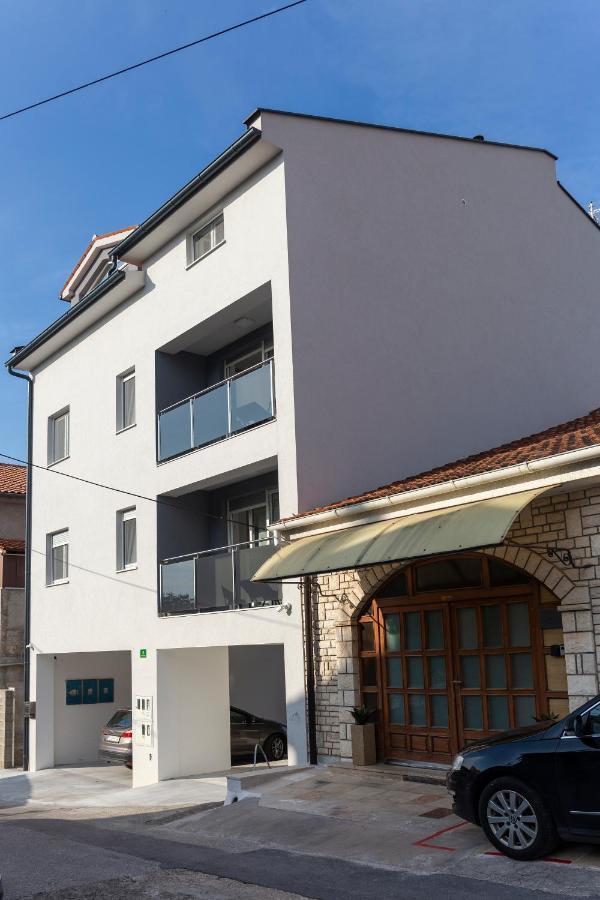 City Apartments Silver 普拉 外观 照片