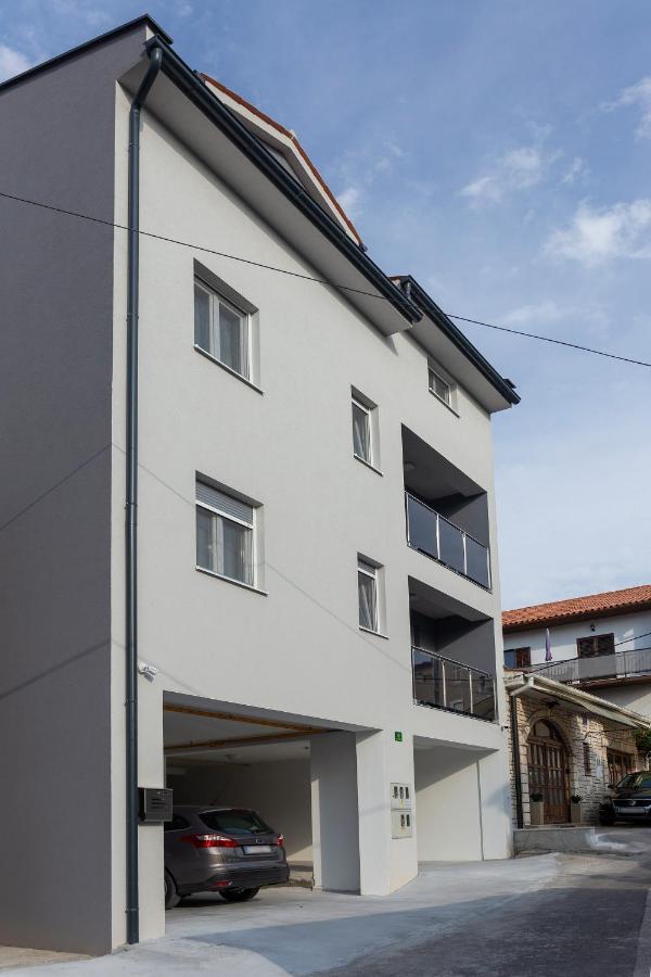City Apartments Silver 普拉 外观 照片